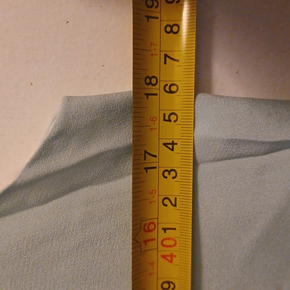 Women's Sheath Dress - Picture 8 of 8